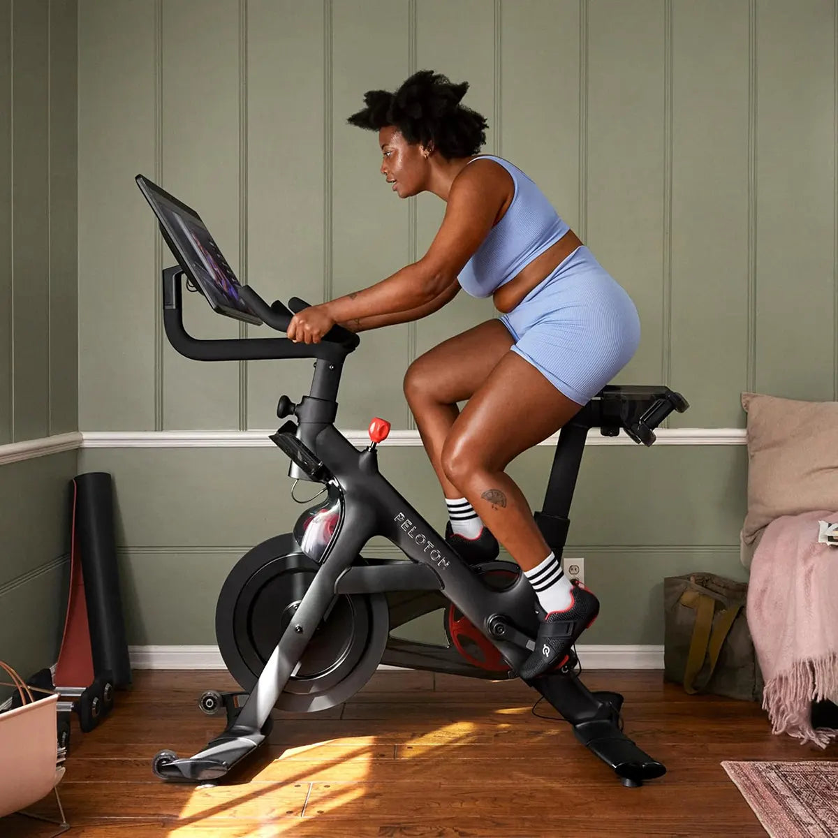 Peloton Indoor Bikes – Original Peloton Bike with Touchscreen & Auto Resistance