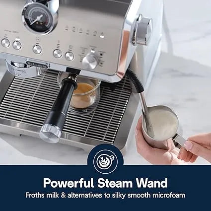 De'Longhi La Specialista Opera espresso machine with cold brew function